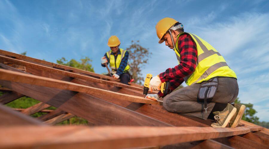 Professional Flat Roofing Installation services in New Auburn, WI